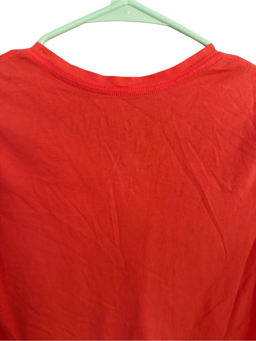 Life is Good Women's OrangeV-Neck Graphic Tee size xs - Picture 8 of 9